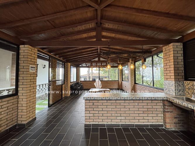 Casa de 4 alcobas en venta en San Cristobal, Medellín, 550 m² · foto 19 de 24