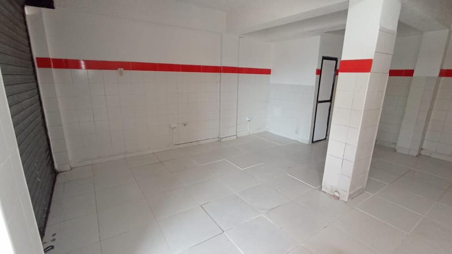 Local en arriendo en San Jose, Barranquilla, 25 m² · foto 2 de 8