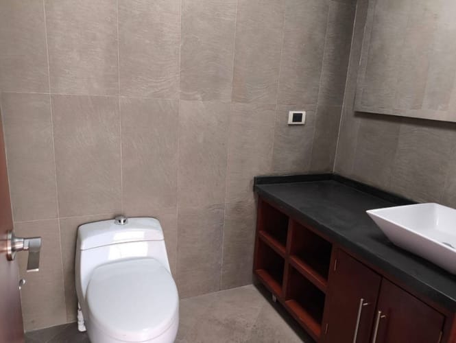 Apartamento de 5 alcobas en venta en Santa Barbara, Bogotá, 379 m² · foto 17 de 20