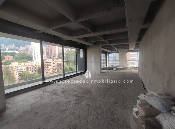 Local en arriendo en Milla De Oro, Medellín, 670 m² · foto 4 de 9