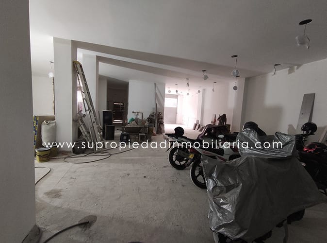 Local en arriendo en Ditaires, Itagüí, 520 m² · foto 4 de 6