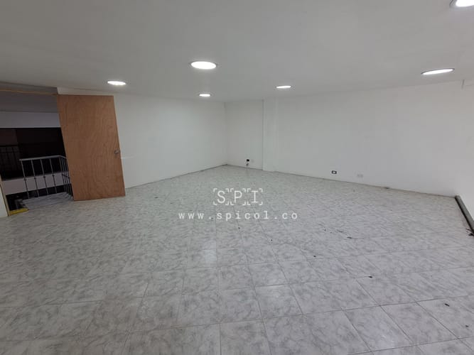 Local en arriendo en La Esmeralda, Itagüí, 108 m² · foto 13 de 14