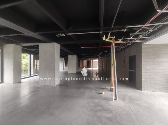 Local en arriendo en Milla De Oro, Medellín, 670 m² · foto 6 de 13