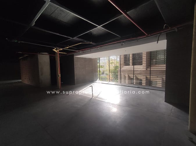 Local en arriendo en Milla De Oro, Medellín, 670 m² · foto 9 de 13