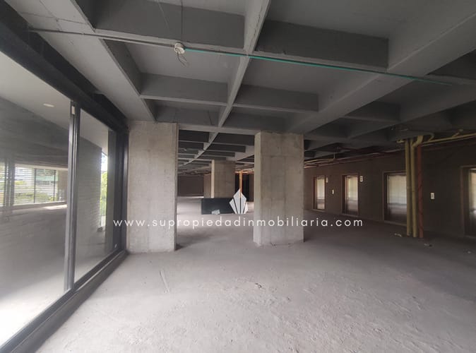 Local en arriendo en Milla De Oro, Medellín, 670 m² · foto 4 de 9