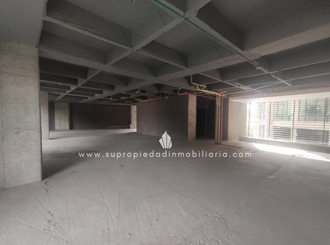 Local en arriendo en Milla De Oro, Medellín, 670 m² · foto 6 de 9