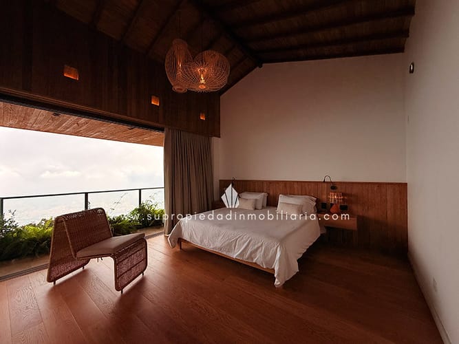 Casa de 6 alcobas en venta en Las Palmas, Medellín, 765 m² · foto 10 de 24