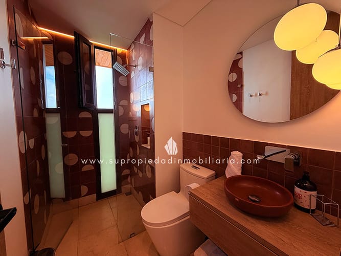 Casa de 6 alcobas en venta en Las Palmas, Medellín, 765 m² · foto 14 de 24