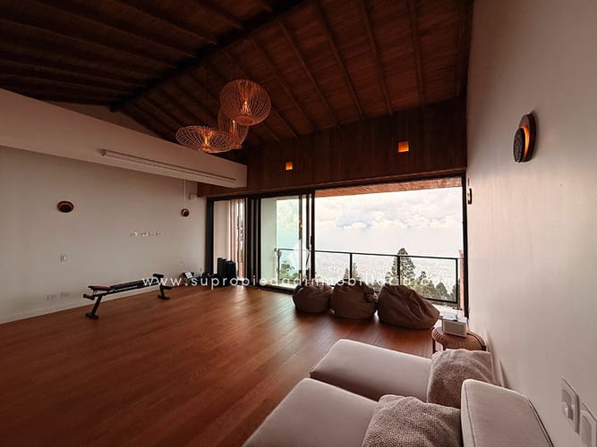 Casa de 6 alcobas en venta en Las Palmas, Medellín, 765 m² · foto 15 de 24