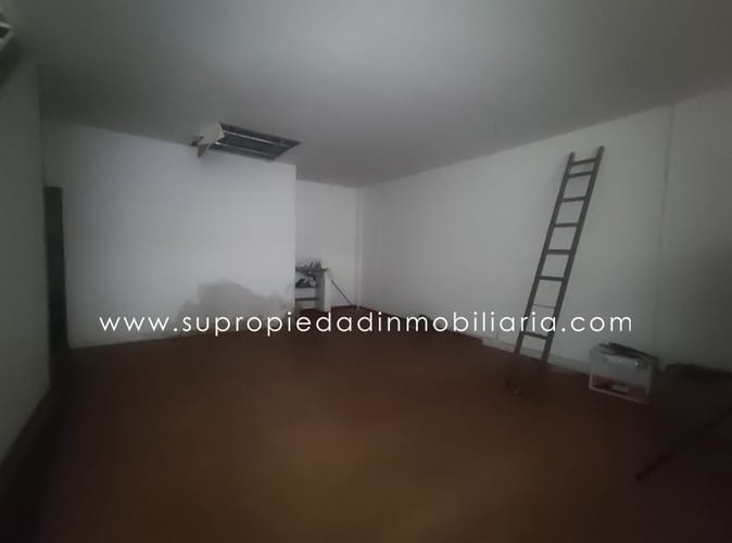 Local en arriendo en La Esmeralda, Envigado, 180 m² · foto 4 de 7