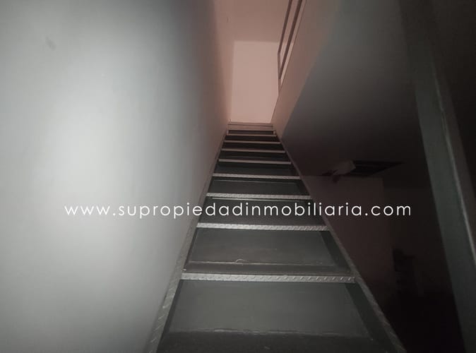 Local en arriendo en La Esmeralda, Envigado, 180 m² · foto 5 de 7