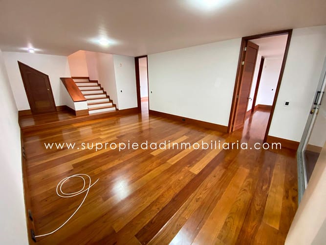 Casa de 3 alcobas en venta en Las Palmas, Medellín, 540 m² · foto 13 de 24
