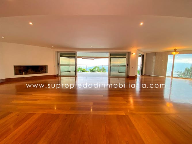 Casa de 3 alcobas en venta en Las Palmas, Medellín, 540 m² · foto 22 de 24