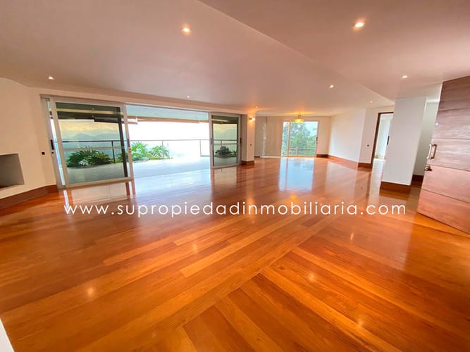 Casa de 3 alcobas en venta en Las Palmas, Medellín, 540 m² · foto 23 de 24