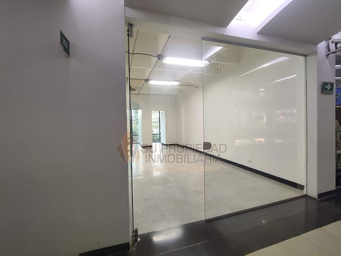 Local en arriendo en Milla De Oro, Medellín, 35 m² · foto 4 de 9
