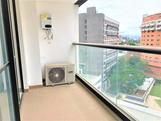 Apartamento en venta en Santa Monica, Cali · foto 4 de 24
