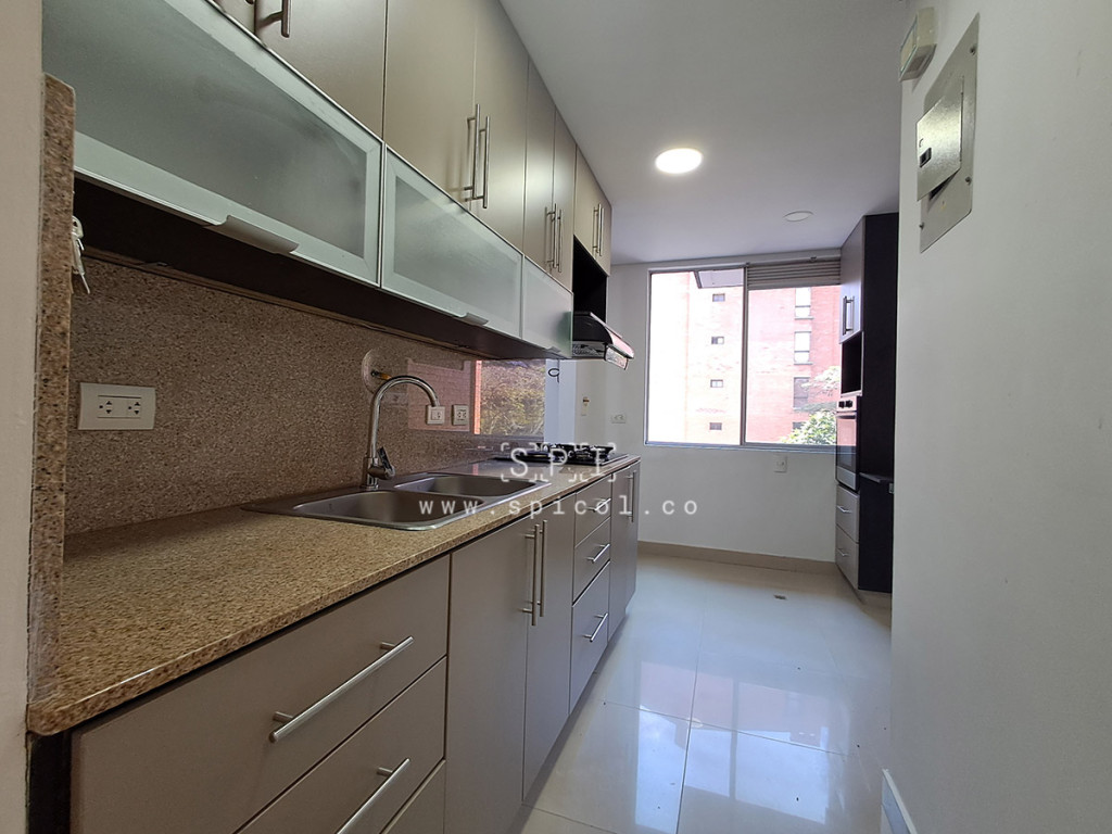 Apartamento en arriendo en Santa Maria De Los Angeles, Medellín · foto 3 de 24
