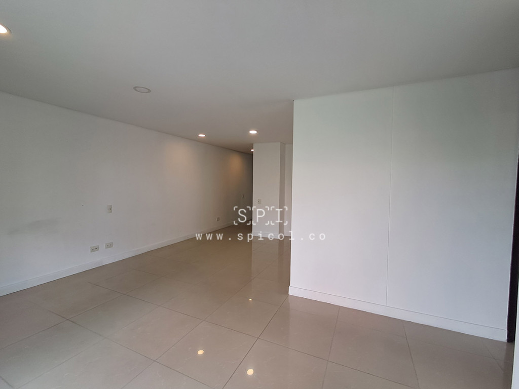 Apartamento en arriendo en Santa Maria De Los Angeles, Medellín · foto 9 de 24