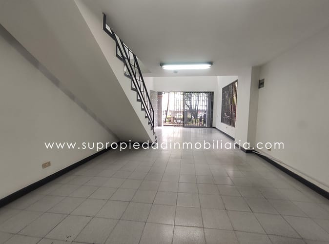 Local en arriendo en Lorena, Medellín, 99 m² · foto 7 de 9