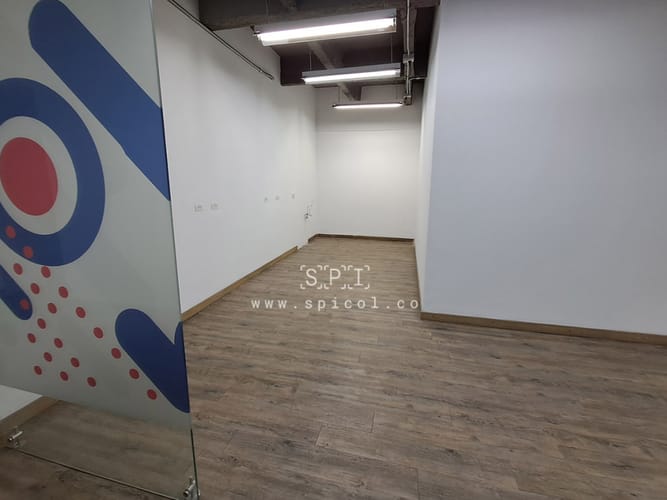 Local en arriendo en La Esmeralda, Itagüí, 659 m² · foto 11 de 24