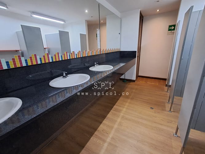 Local en arriendo en La Esmeralda, Itagüí, 659 m² · foto 24 de 24