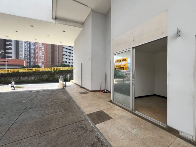 Local en arriendo en Ancon Sur, Sabaneta, 15 m² · foto 3 de 6