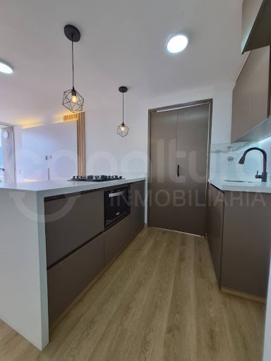 Apartamento en venta en El Rosario, Itagüí · foto 2 de 11