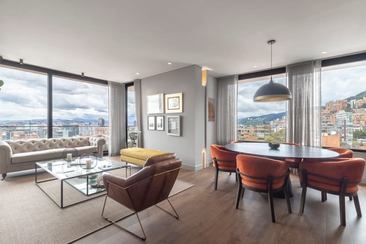 Apartamento de 2 alcobas en venta en La Cabrera, Bogotá, 198 m² · foto 1 de 20
