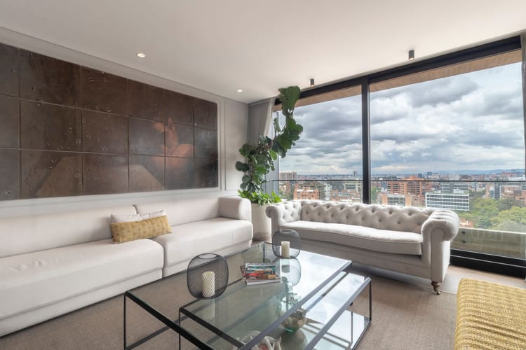 Apartamento de 2 alcobas en venta en La Cabrera, Bogotá, 198 m² · foto 2 de 20