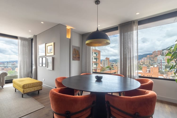 Apartamento de 2 alcobas en venta en La Cabrera, Bogotá, 198 m² · foto 5 de 20