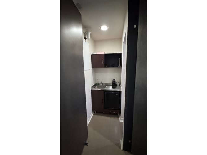 Consultorio en venta en La Aguacatala, Medellín, 42 m² · foto 10 de 10
