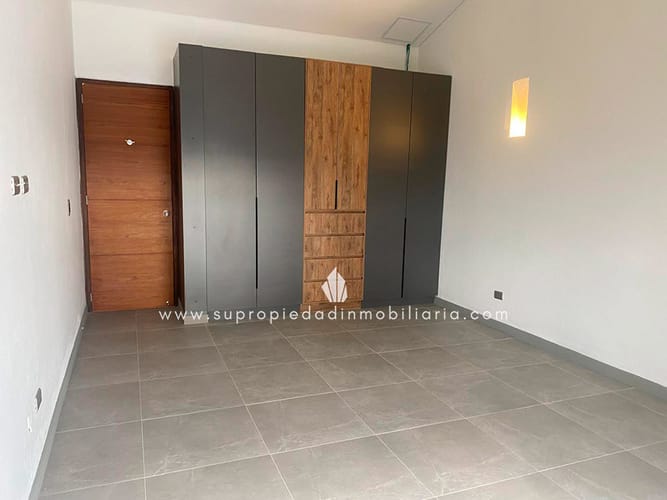 Casa de 6 alcobas en venta en Loma Del Escobero, Envigado, 490 m² · foto 16 de 19