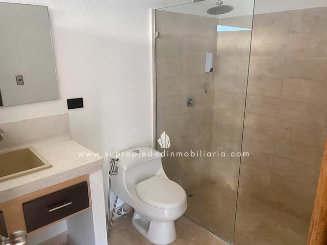 Casa de 6 alcobas en venta en Loma Del Escobero, Envigado, 490 m² · foto 19 de 19