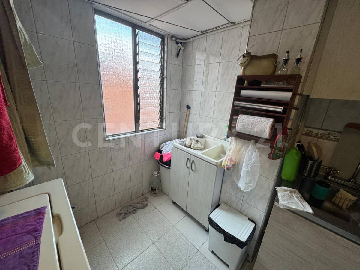 Apartamento en venta en Lago Timiza, Bogotá · foto 9 de 16