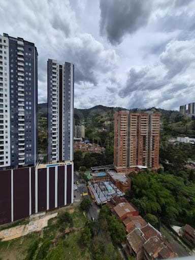 Apartamento de 3 alcobas en venta en La Doctora, Sabaneta, 87 m² · foto 3 de 12