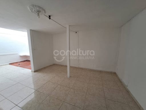 Casa de 3 alcobas en arriendo en El Paraiso, Bello, 204 m² · foto 11 de 22
