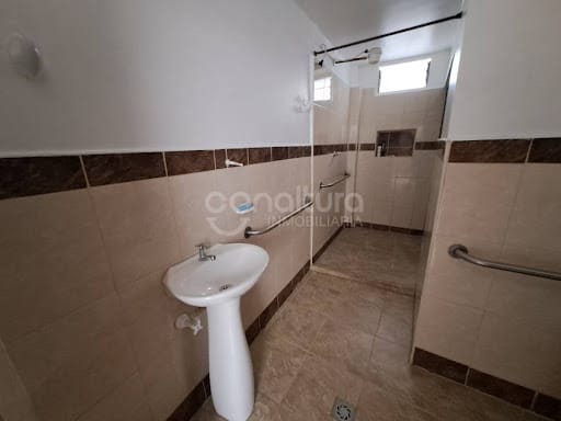 Casa de 3 alcobas en arriendo en El Paraiso, Bello, 204 m² · foto 15 de 22