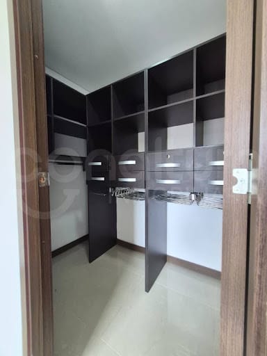 Apartamento de 3 alcobas en venta en La Doctora, Sabaneta, 87 m² · foto 9 de 12