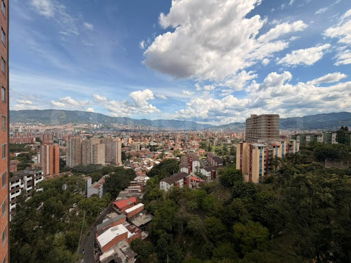 Apartamento en venta en Calasanz, Medellín · foto 5 de 20