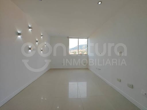 Apartamento de 3 alcobas en arriendo en Jardines, Envigado, 170 m² · foto 19 de 20
