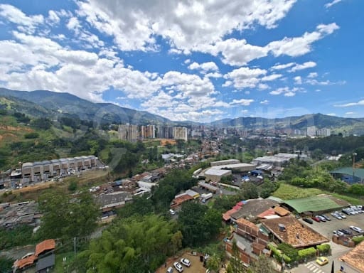 Apartamento de 2 alcobas en venta en Pan De Azucar, La Estrella, 52 m² · foto 4 de 10