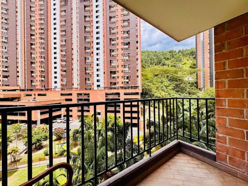 Apartamento de 2 alcobas en venta en Rodeo Alto, Medellín, 50 m² · foto 14 de 15