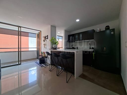 Apartamento de 2 alcobas en venta en Betania, Sabaneta, 72 m² · foto 1 de 14