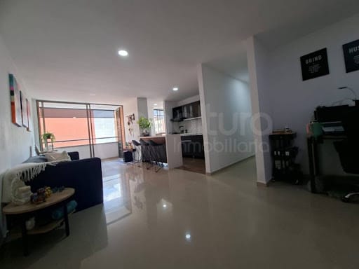Apartamento de 2 alcobas en venta en Betania, Sabaneta, 72 m² · foto 2 de 14