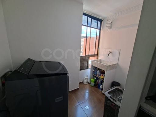Apartamento de 2 alcobas en venta en Betania, Sabaneta, 72 m² · foto 12 de 14