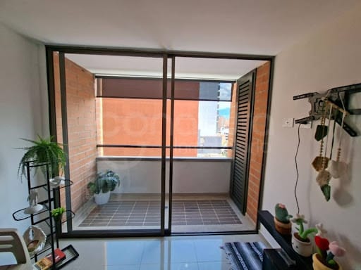 Apartamento de 2 alcobas en venta en Betania, Sabaneta, 72 m² · foto 13 de 14