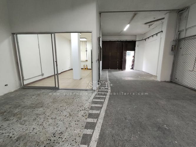 Bodega en arriendo en Colombia, Medellín, 300 m² · foto 6 de 21