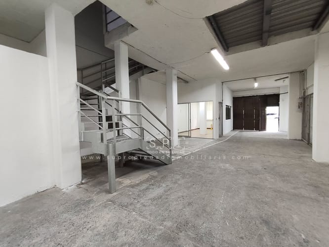 Bodega en arriendo en Colombia, Medellín, 300 m² · foto 12 de 21