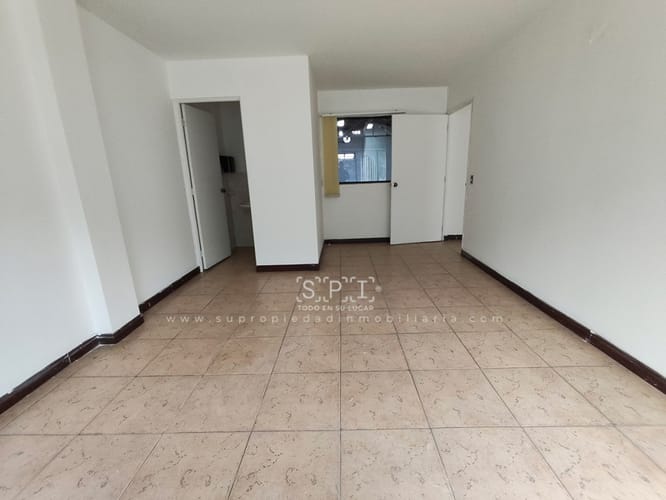 Bodega en arriendo en Colombia, Medellín, 300 m² · foto 20 de 21