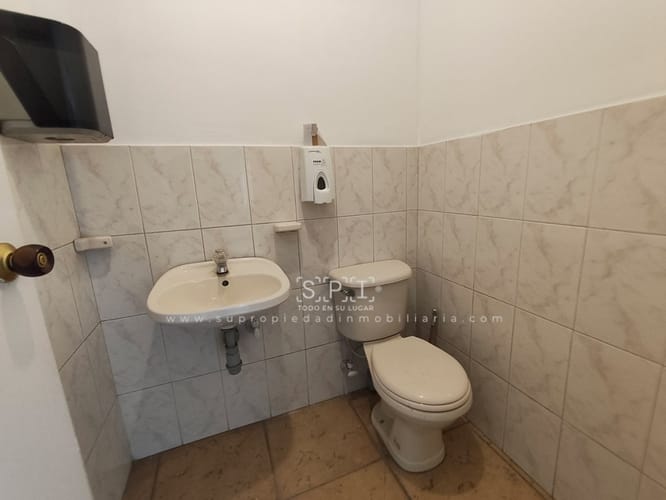 Bodega en arriendo en Colombia, Medellín, 300 m² · foto 21 de 21